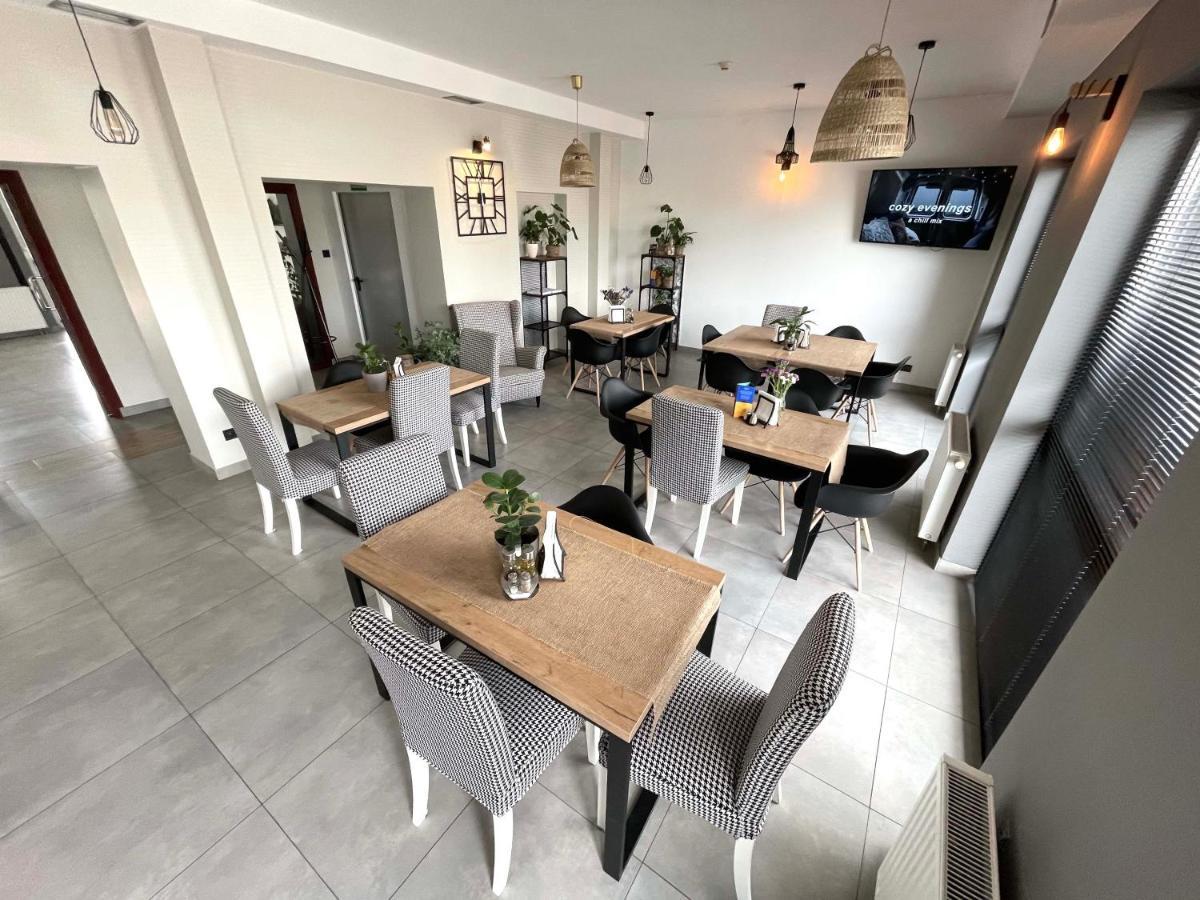 Bell'S Hotel Konstantynów Łódzki エクステリア 写真